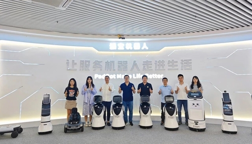 Son şirket blogları hakkında Candid, Paibao Robotics'i ziyaret edip stratejik işbirliğini tartıştı